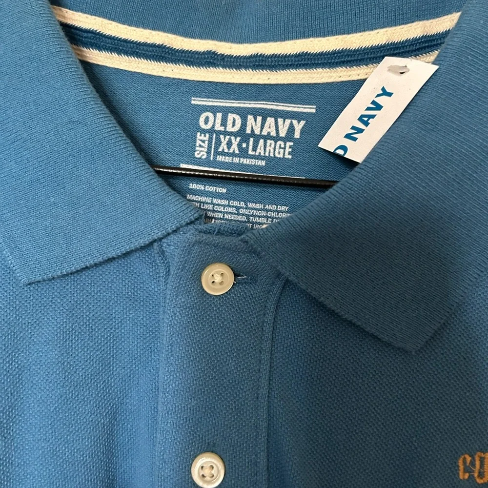 Old navy polo shirt - Picture 4 of 4